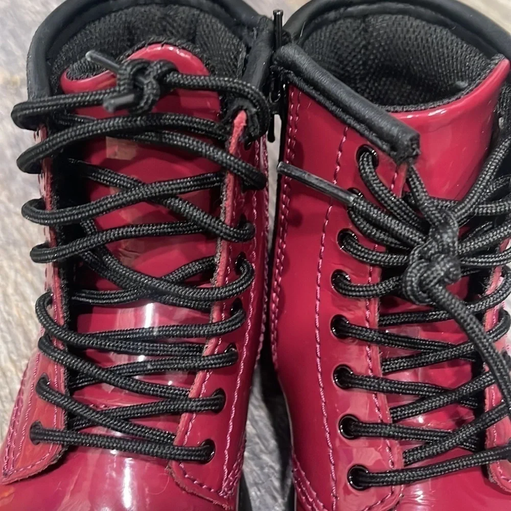 Kid’s boots